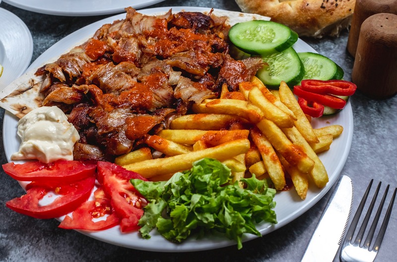 Sayni Team Pizza Doner